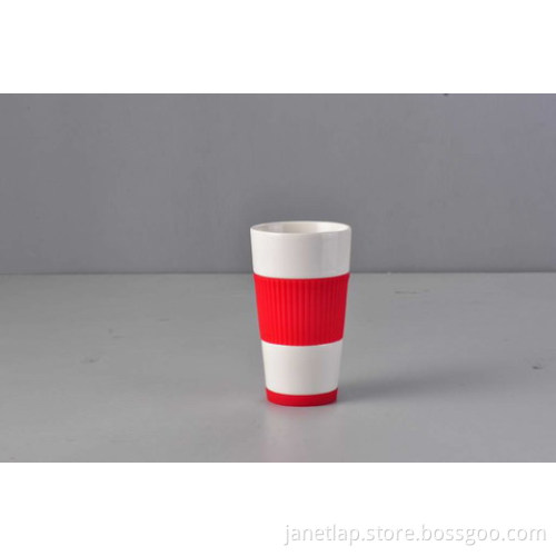 Porcelain Mug With Silicon Sleeve and Mat
